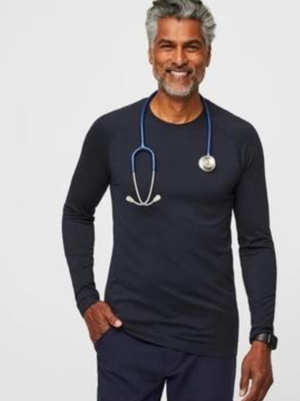 FIGS Makato Men’s L Navy Seamless Long Sleeve Performance Underscrub